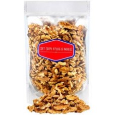 SFT Walnut Kernels (Akhrot Giri) California (Grade - 4 Pieces) Walnuts  (250 g)